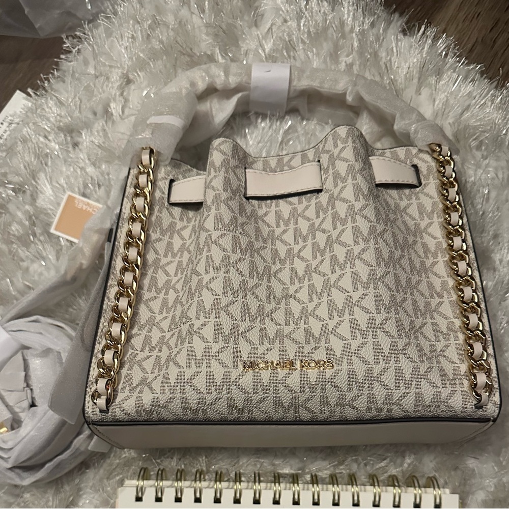 NWT Michael Kors small Mina logo chain crossbody